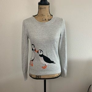EUC Ann Taylor LOFT Puffin Sweater